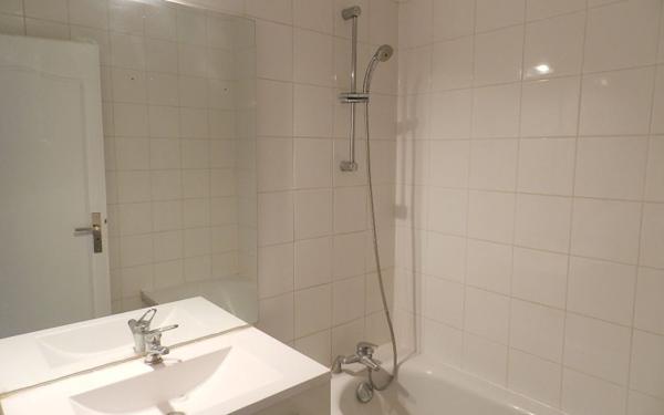 Appartement à louer    3 pièces • 55,82 m2 Guignes