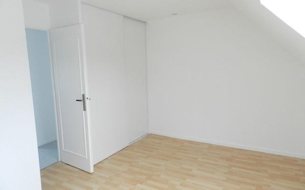 Appartement à louer    3 pièces • 55,82 m2 Guignes