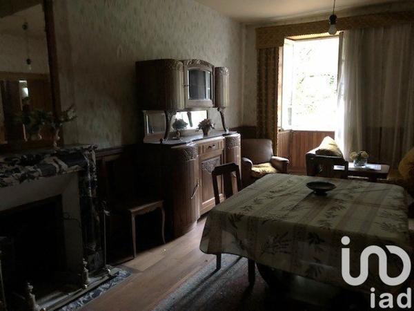 Demeure 12 pièces de 304 m² à CÔTEAUX DU BLANZACAIS (16250)