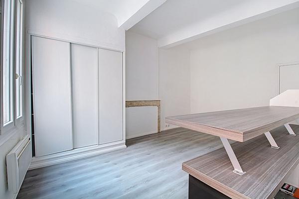 EXCLUSIVITE DRAGUIGNAN Appartement Studio CENTRE-VILLE