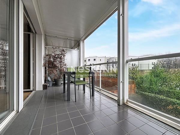 ISSY LES MOULINEAUX - FORT D'ISSY - Vente appartement 3 pièces traversant de 68 m² avec une terrasse orienté Sud/Ouest
