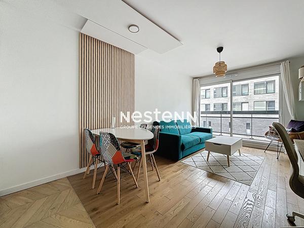 ISSY LES MOULINEAUX - CORENTIN CELTON - Vente Appartement 2 pièces avec balcon