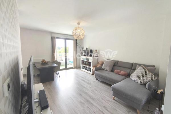 Appartement à vendre 4 pièces de 75,7 m² à Saint-Cyr-l'École