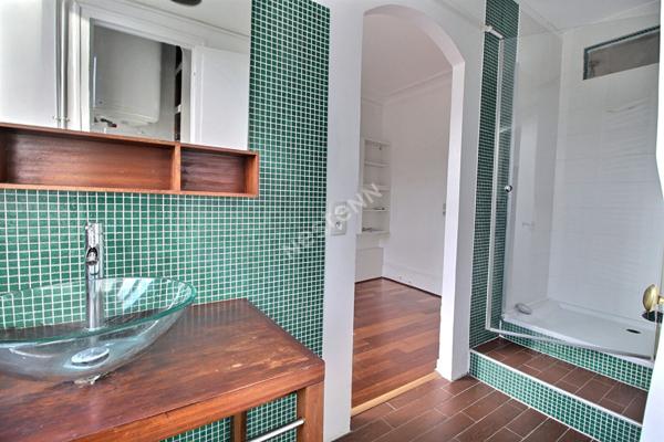 2 Pièces 40 m² - traversant - Oberkampf /Parmentier75011