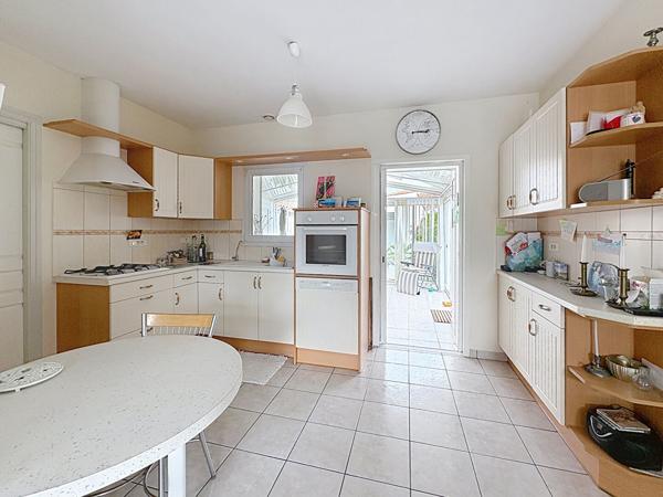 Vente maison Challans : 332 300 € - AJP Immobilier Challans