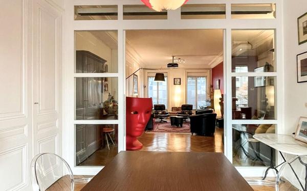 Appartement à vendre    7 pièces • 185 m2 Lyon 7