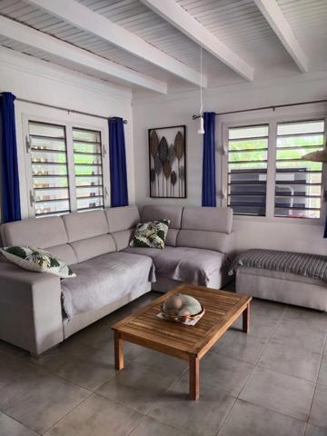 Maison à vendre 7 pièces SAINTE ANNE (971)