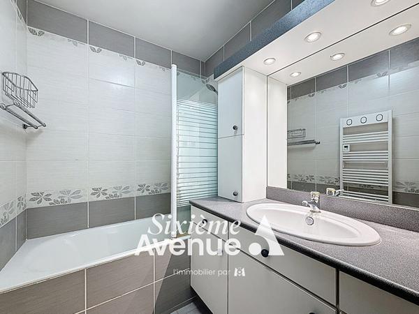 Appartement 4 pièces 99.7 m2