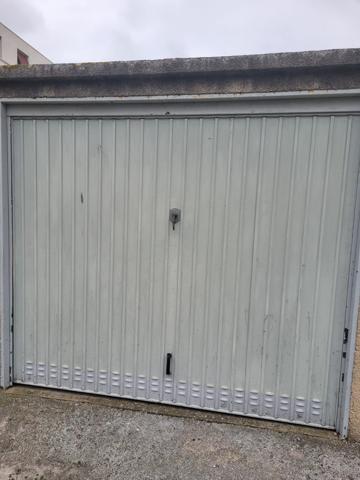 Montpellier (34070) GARAGE en extérieur
