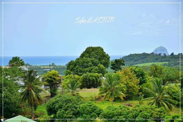 À vendre - Sainte-Luce Martinique - Propriété 5 logements indépendants - 241 m² habitables - Vue mer - P10