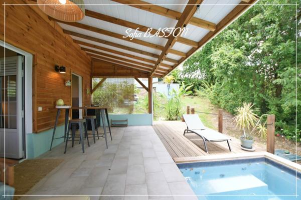 À vendre - Sainte-Luce Martinique - Propriété 5 logements indépendants - 241 m² habitables - Vue mer - P10