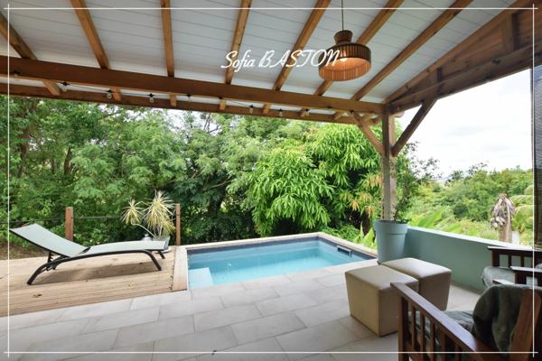 À vendre - Sainte-Luce Martinique - Propriété 5 logements indépendants - 241 m² habitables - Vue mer - P10