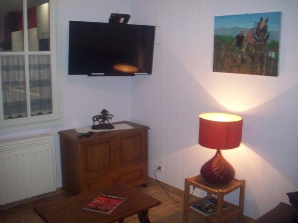 MARVILLE (55600) – Maison de caractère en pierre avec activité de gîte