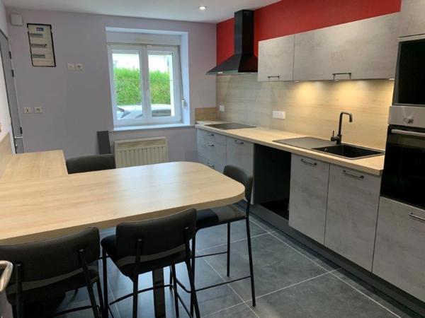MARVILLE (55600) – Maison de caractère en pierre avec activité de gîte