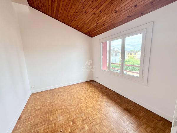 Maison Conflans Sainte Honorine 4 pièce(s) 70 m2 349 000 € **  - Référence  8329
