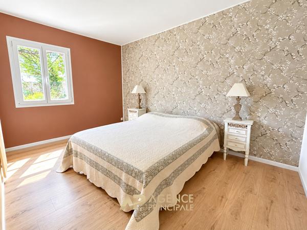 LA ROCHELLE ? VILLENEUVE-LES-SALINES ? MAISON DE PLAIN-PIED RÉNOVÉE AVEC JARDIN ET GARAGE 514 500 € **  - Référence  MR763