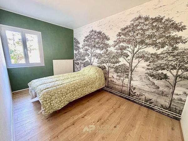 LA ROCHELLE ? VILLENEUVE-LES-SALINES ? MAISON DE PLAIN-PIED RÉNOVÉE AVEC JARDIN ET GARAGE 514 500 € **  - Référence  MR763