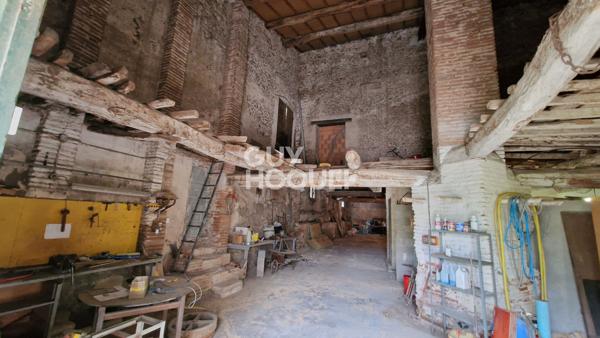POLLESTRES A VENDRE EN EXCLUSIVITE - BELLE GRANGE A RENOVER AVEC FORT POTENTIEL