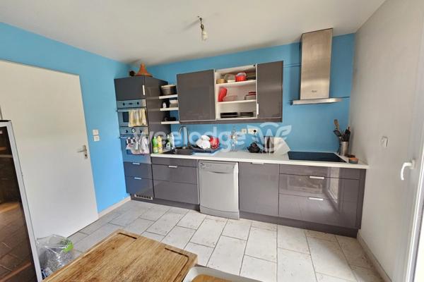 Maison à vendre 6 pièces de 95 m² à Conflans-Sainte-Honorine