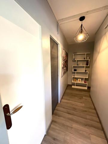 T2, 1 chambre, place de parking.