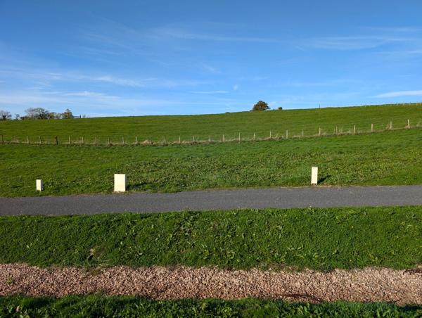 Terrain à vendre de 806,00 m² à SAINT MARTIN D'ESTREAUX (42)