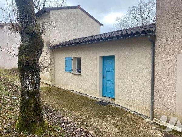 A VENDRE - A CAJARC (Lot - 46160) - BIEN LIBRE - Dans le DOMAINE DES CAZELLES, village de vacan...