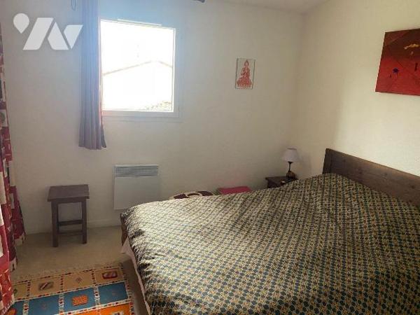 A VENDRE - A CAJARC (Lot - 46160) - BIEN LIBRE - Dans le DOMAINE DES CAZELLES, village de vacan...