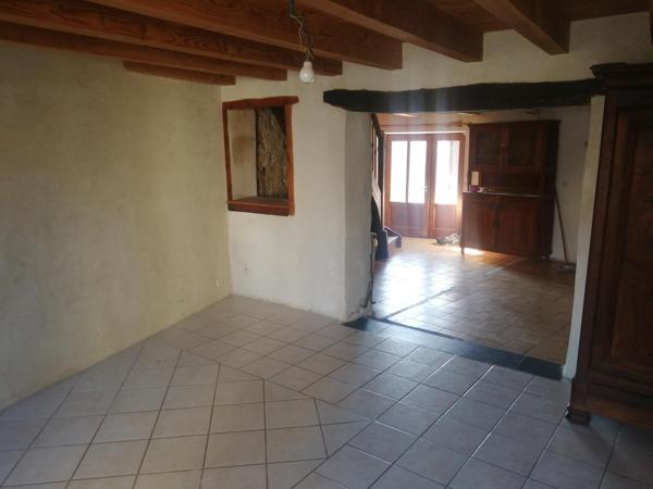 Maison 122 m² Colombier le Jeune avec dépendance