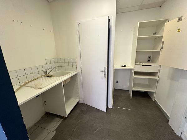 LOCAL COMMERCIAL LOMME ENVRION 70M²