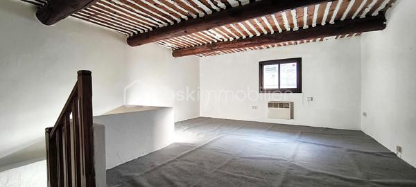 Local d activites de 39 m²