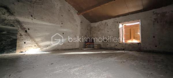 Local d activites de 39 m²