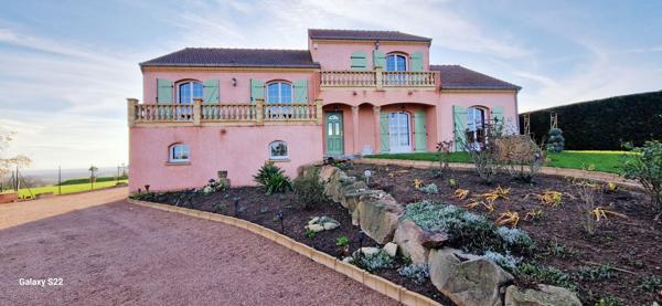 A vendre à Prémilhat magnifique Villa 9 pièces sur sous/sol Premilhat