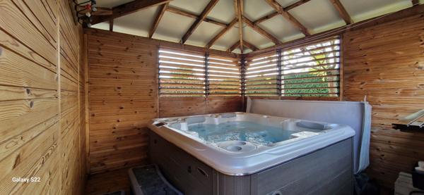 A vendre à Prémilhat magnifique Villa 9 pièces sur sous/sol Premilhat