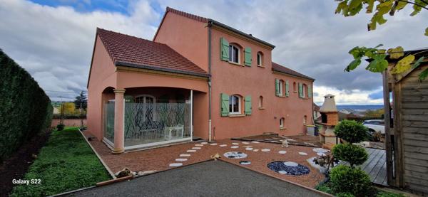 A vendre à Prémilhat magnifique Villa 9 pièces sur sous/sol Premilhat