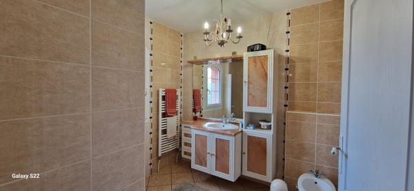 A vendre à Prémilhat magnifique Villa 9 pièces sur sous/sol Premilhat