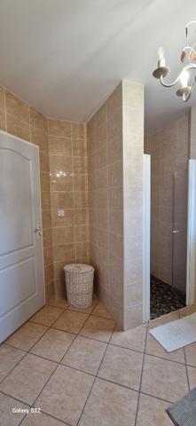 A vendre à Prémilhat magnifique Villa 9 pièces sur sous/sol Premilhat