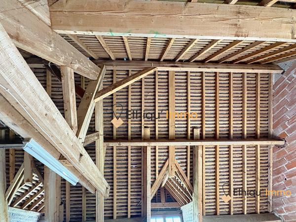 Pavillon traditionnel spacieux