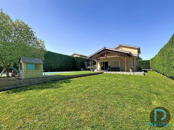 VONNAS - PROCHE CENTRE ET GARE