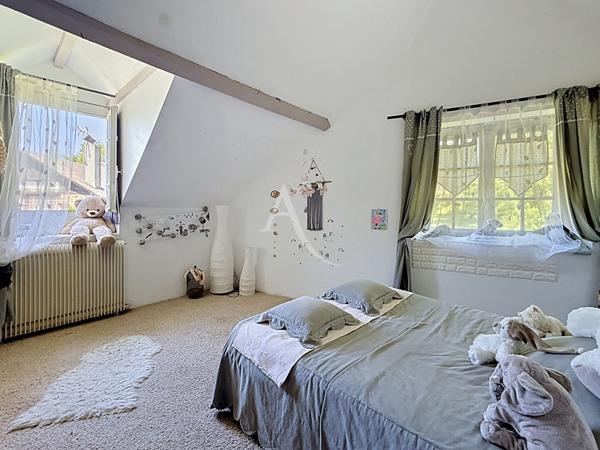 Propriété d'exception, gîte et écurie