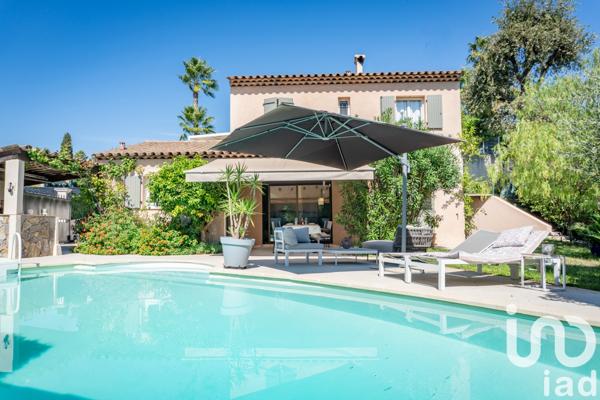 Maison à vendre 5 pièces 115 m² La Roquette-sur-Siagne