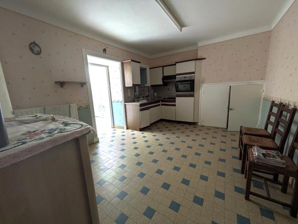 BATZ SUR MER - MAISON EN PIERRES 4 CHAMBRES