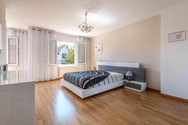 Magnifique maison 7 pièces 180 m²