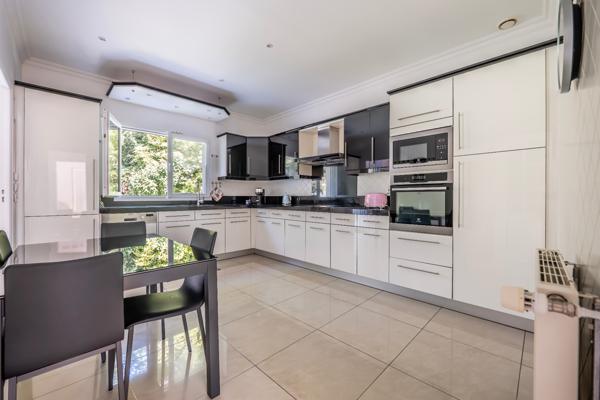 Magnifique maison 7 pièces 180 m²