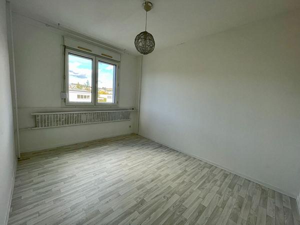 Appartement T4 - 73.88 m² - LAXOU