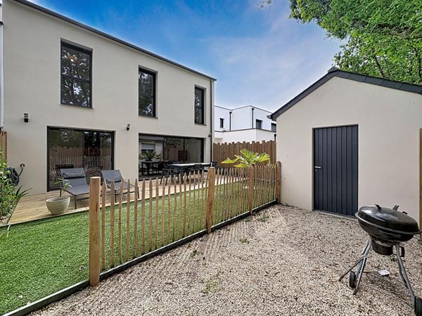 Maison Trelaze 6 pièce(s) 134 m2