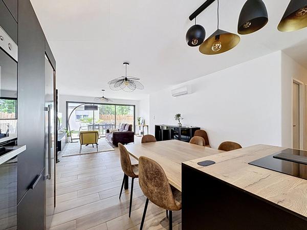 Maison Trelaze 6 pièce(s) 134 m2