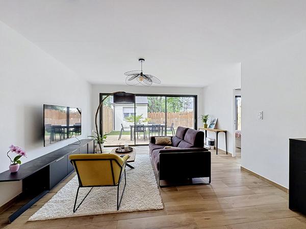 Maison Trelaze 6 pièce(s) 134 m2