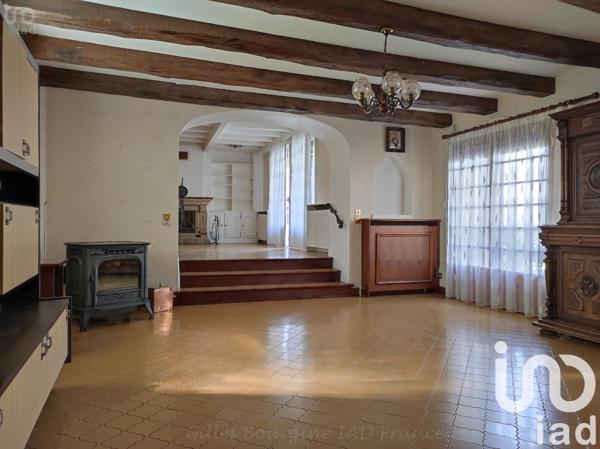 Maison à vendre 8 pièces 180 m² Saint-Germain-du-Teil