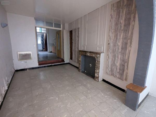 Maison de ville à vendre à Saint-Pol-sur-Ternoise dans le Pas-de-Calais (62130), ref : 2454