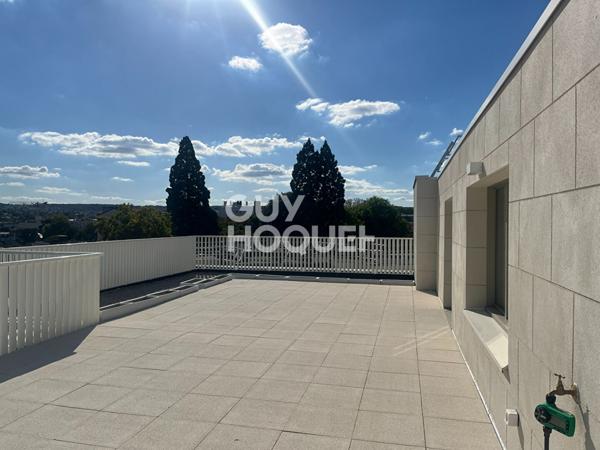 Duplex avec grande terrasse en rooftop - ISSY LES MOULINEAUX